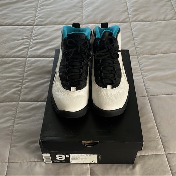 Air Jordan Retro 10 “Powder Blue” - Picture 5 of 5